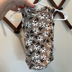 Spearmint love bamboo bodysuit baby girl 3-6 months